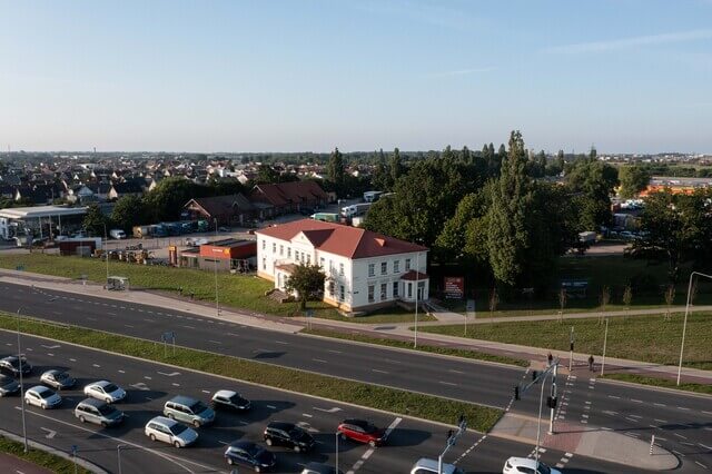 Sendvario dvaro sodybos fragmentai