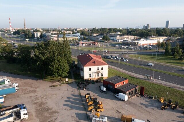 Sendvario dvaro sodybos fragmentai